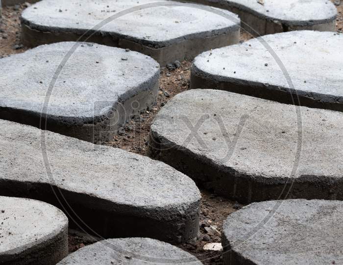 Homemade Concrete Interlock Pathway Pattern, Diy Project Image Close Up,