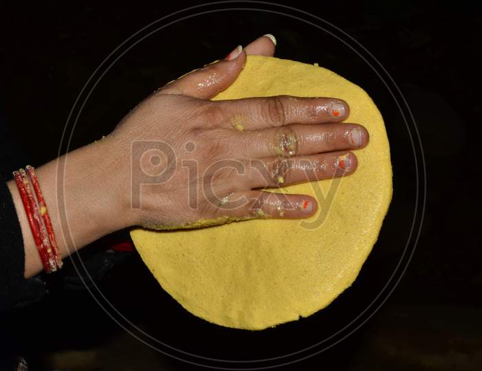 Corn Pone In Lady Hand With Black Background Himachal Pradesh India