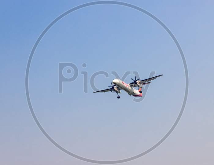 SpiceJet Bombardier Q400