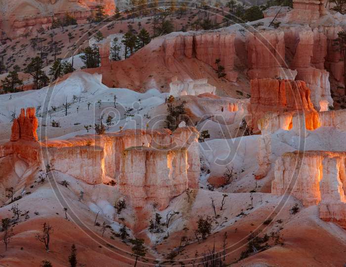 First Rays Of The Sun Striking The Hoodoos In Bryce Canyon