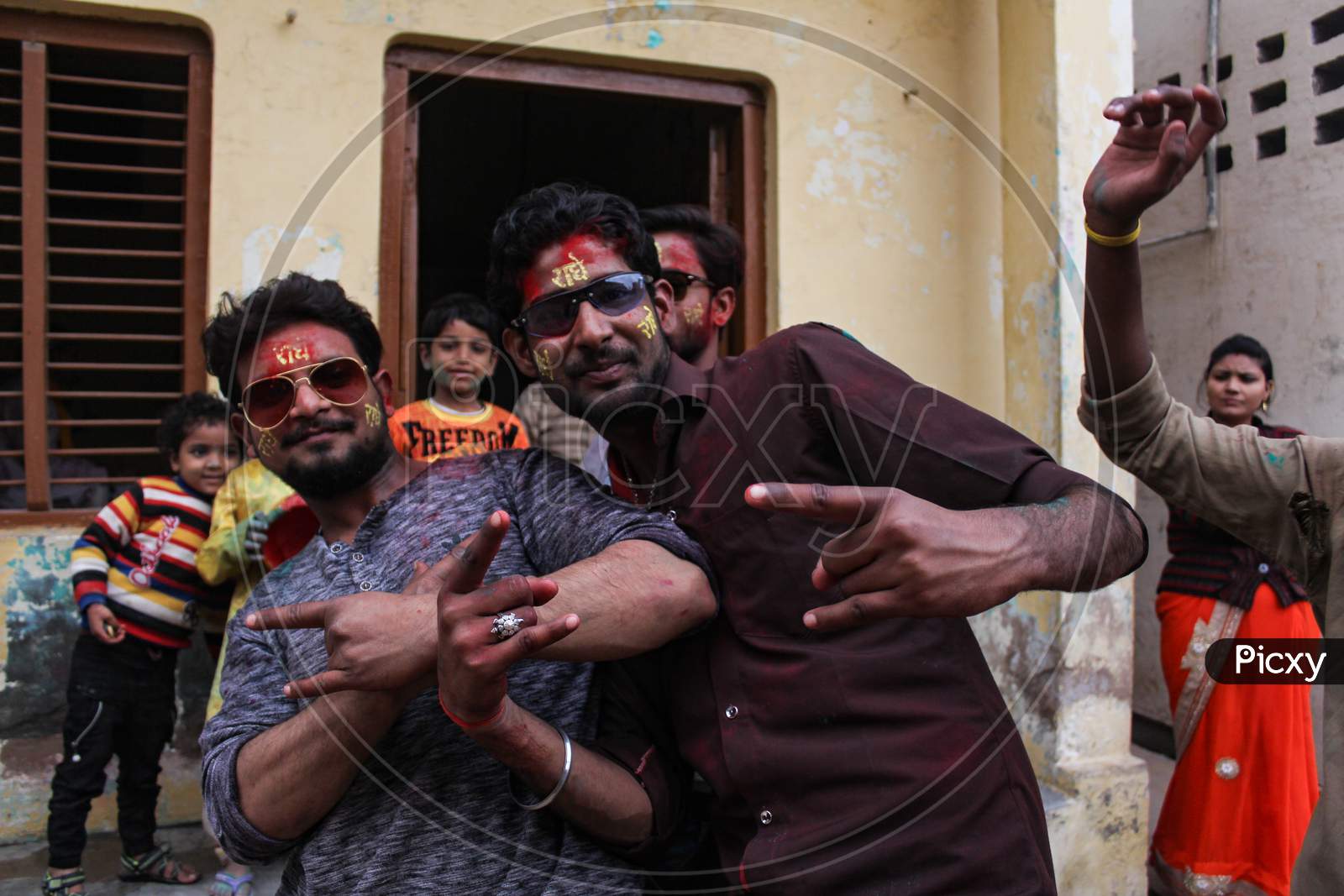 Mathura, Uttar Pradesh/ India- January 6 2020: Young People Playing With Colors And Celebrating Holi In The State Of Uttar Pradesh.