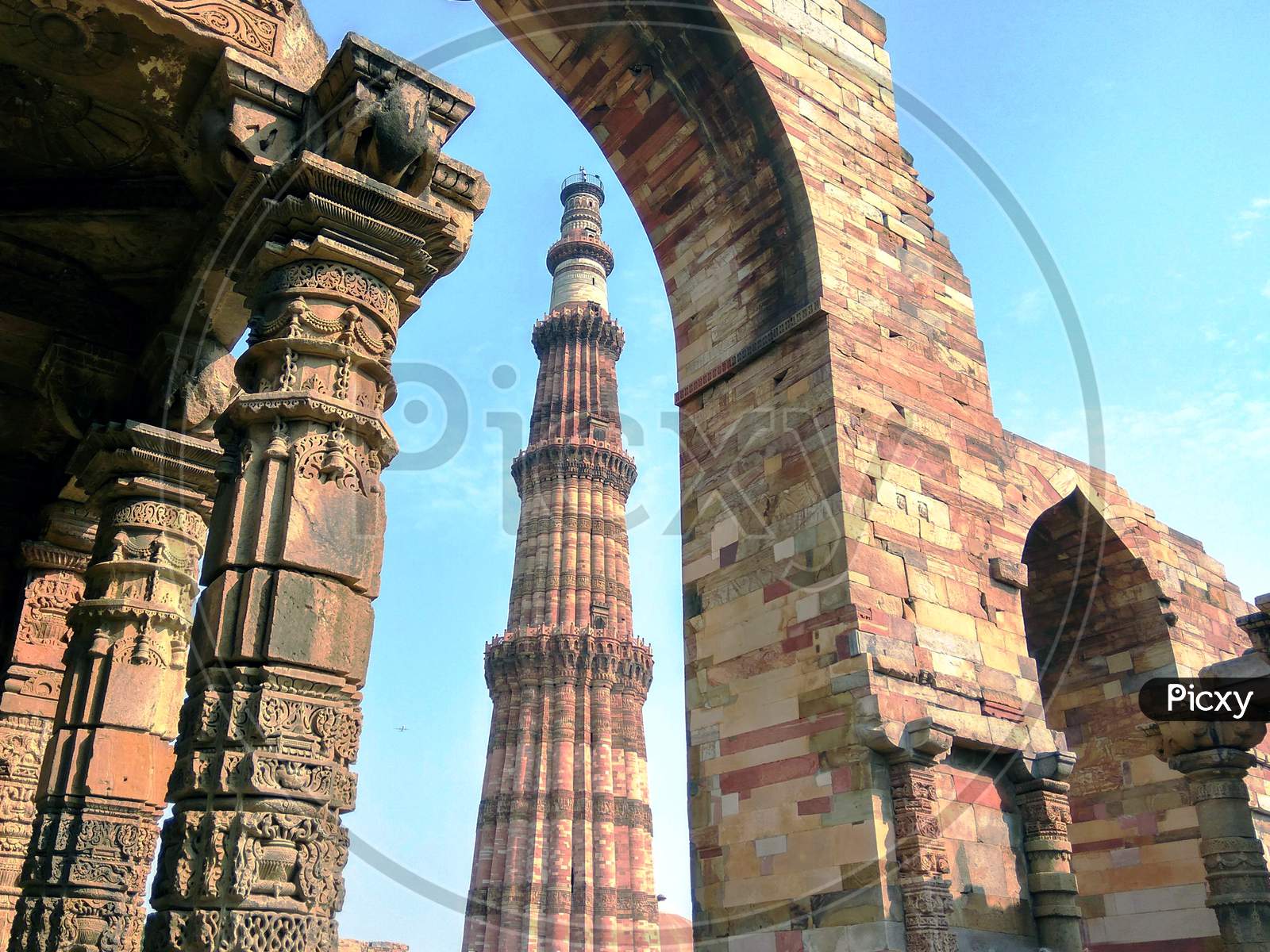 Qutub Minar, Mehrauli