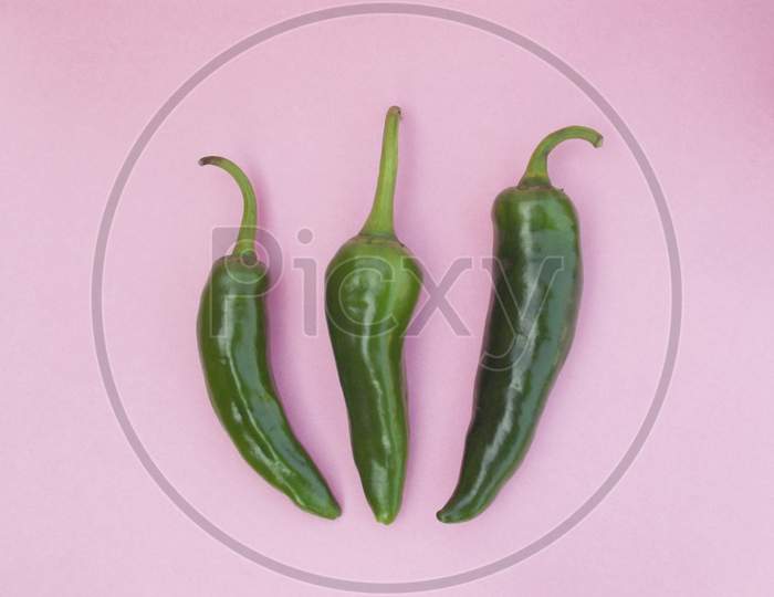 Green Cayenne Chile Peppers