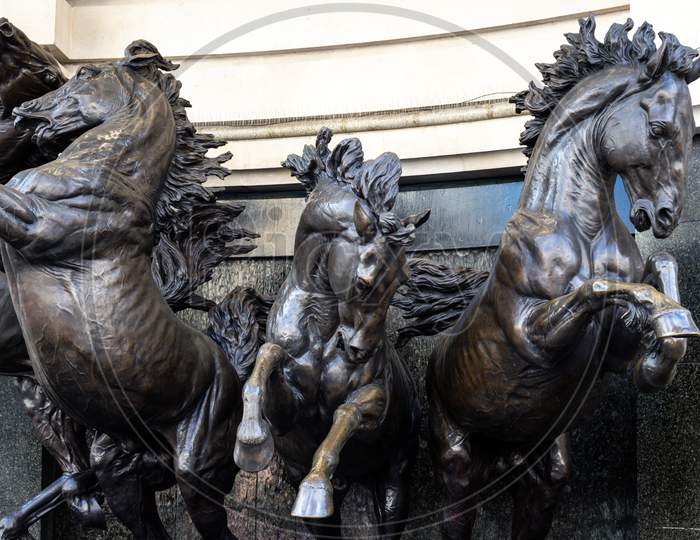 London, Uk - March 11 : The Horses Of Helios Statue In Piccadilly London On March 11, 2019