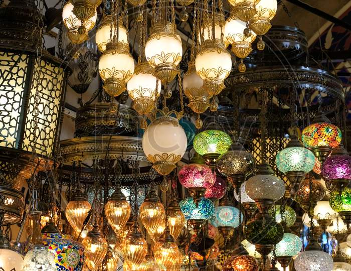 Istanbul, Turkey - May 25 : Lights For Sale In The Grand Bazaar In Istanbul Turkey On May 25, 2018