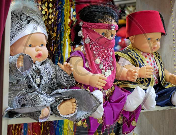 Istanbul, Turkey - May 25 : Dolls For Sale In The Grand Bazaar In Istanbul Turkey On May 25, 2018