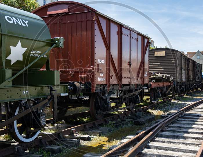 Bristol, Uk - May 14 : Railway Rolling Stock In The Dockyard Area Of Bristol On May 14, 2019