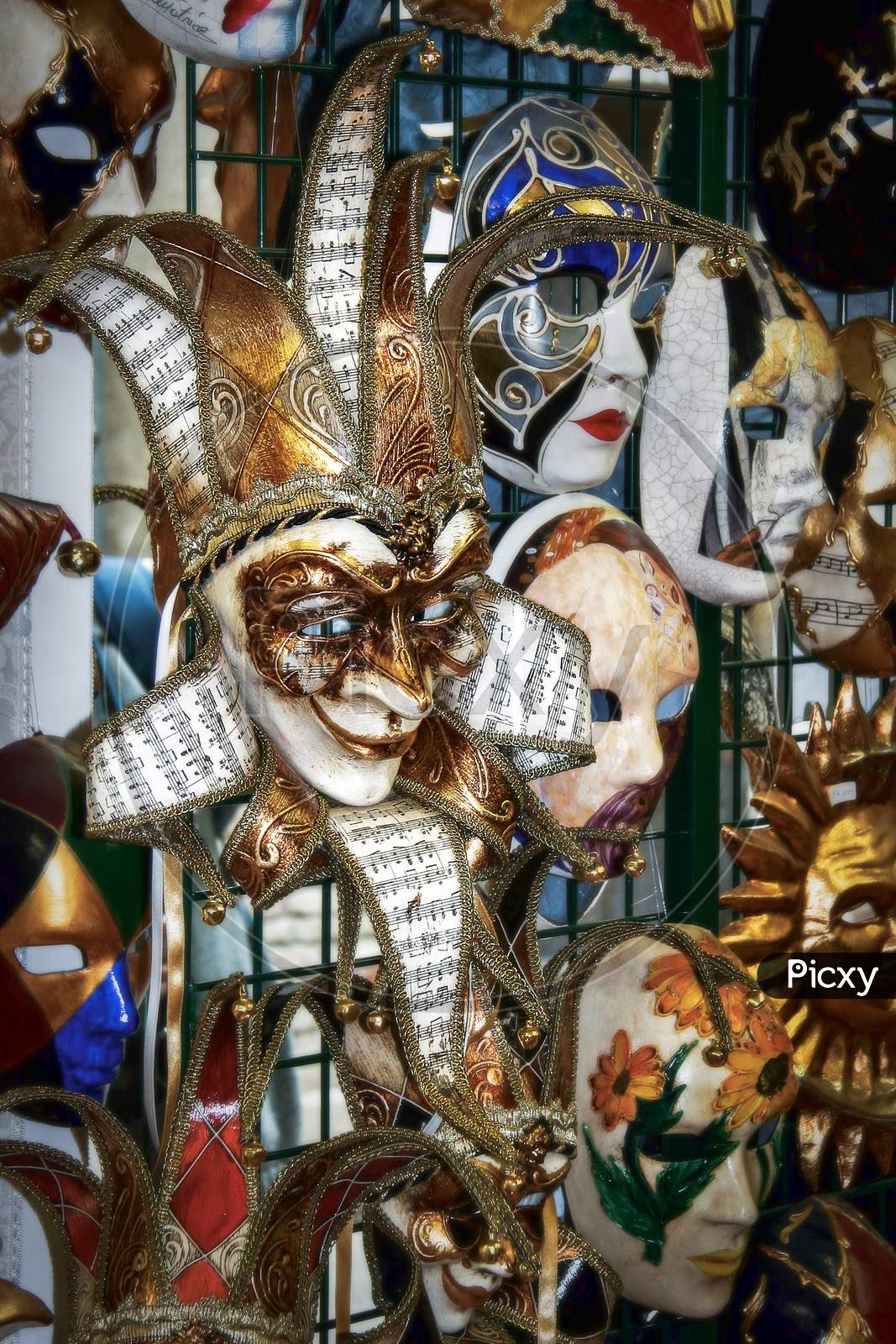 Image of Venetian Masks On Display In A Shop In Venice-NK564908-Picxy