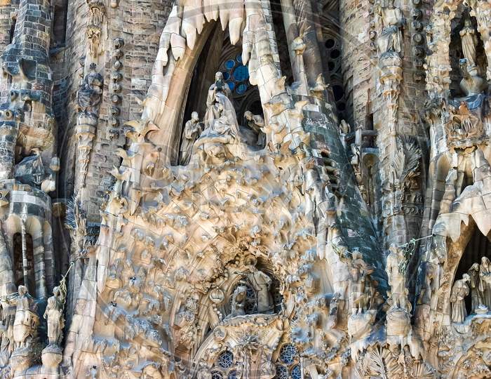 Gaudi'S La Sagrada Familia Barcelona