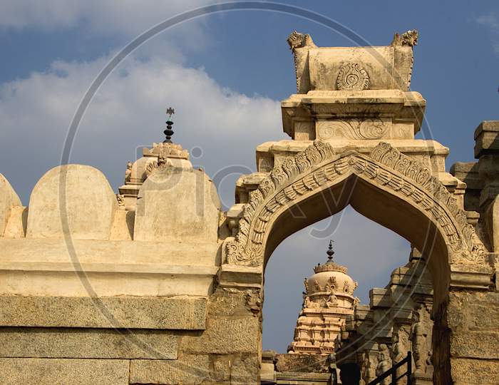 Temple Tower And Arch, Lepakshi