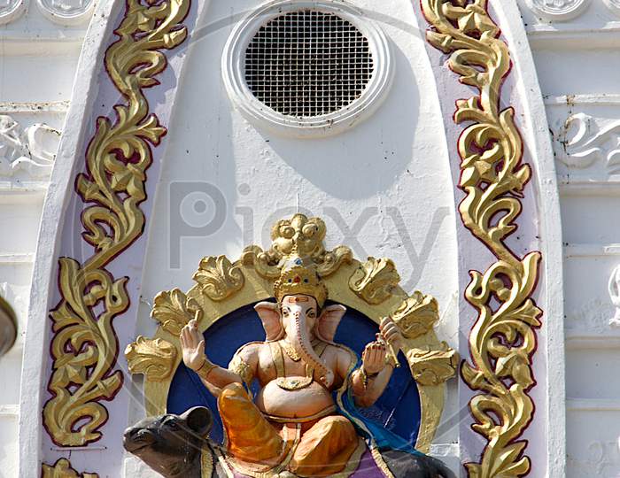 Statue Of Bada Ganapati, Indore