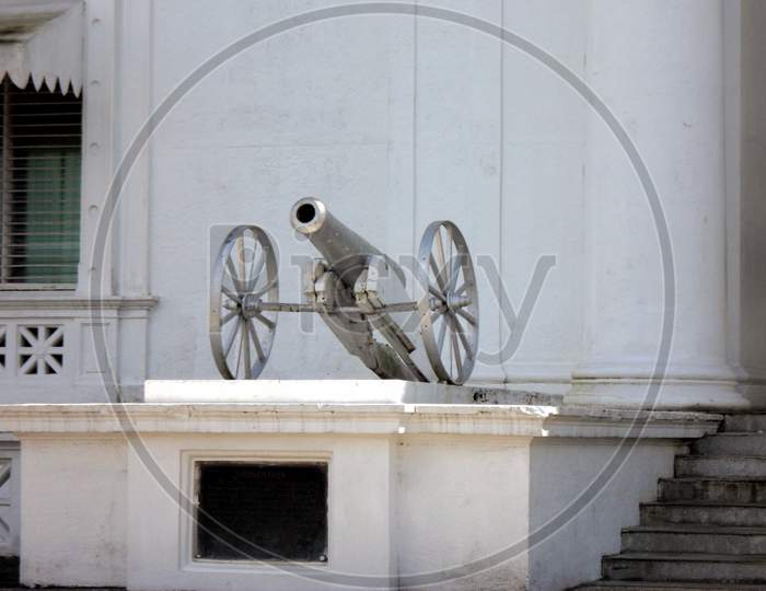 Cannon Exhibited In Leyte On The Philippines January 21, 2012