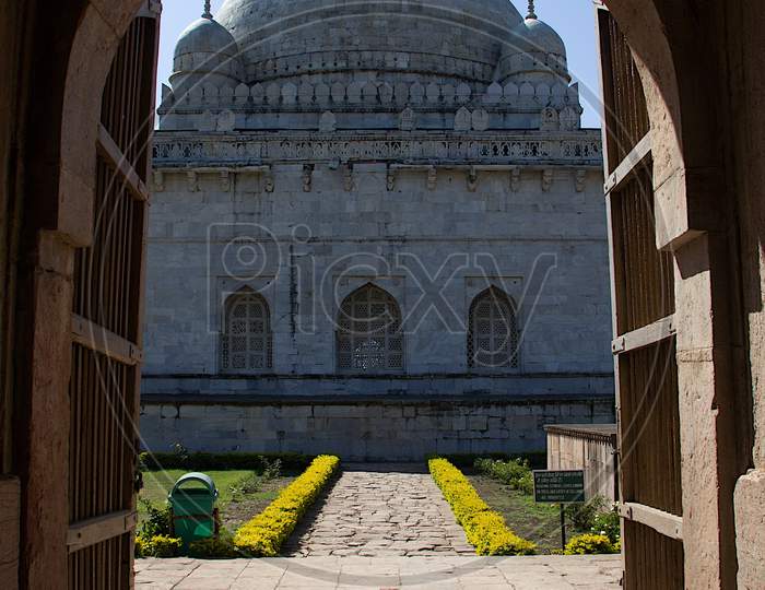 Tomb Of Hoshang Shah,  Mandu