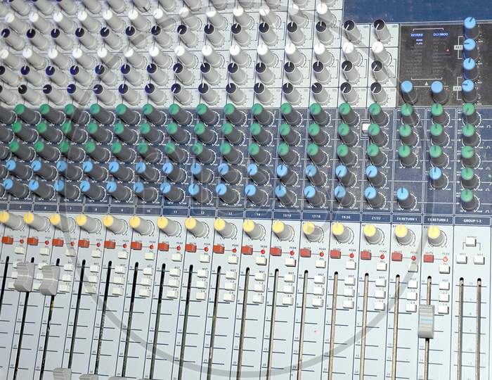 Professional Audio Mixer And Music Equipment For Sound Mixer Control, Electronic Device