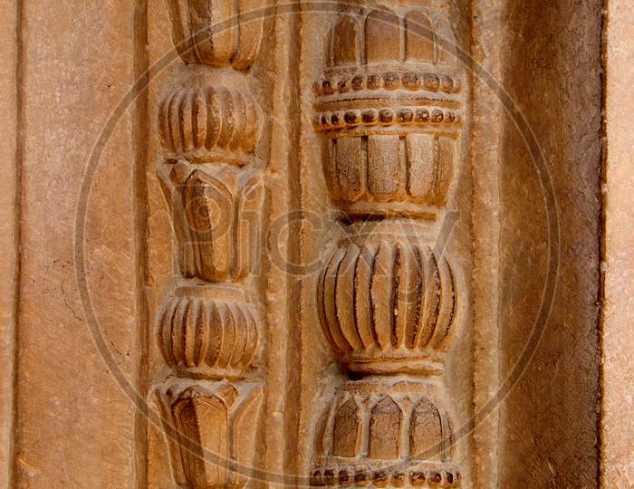 Wall Sculpture At  Gwalior Fort