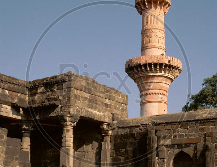 Chand Minar At Daulatabad