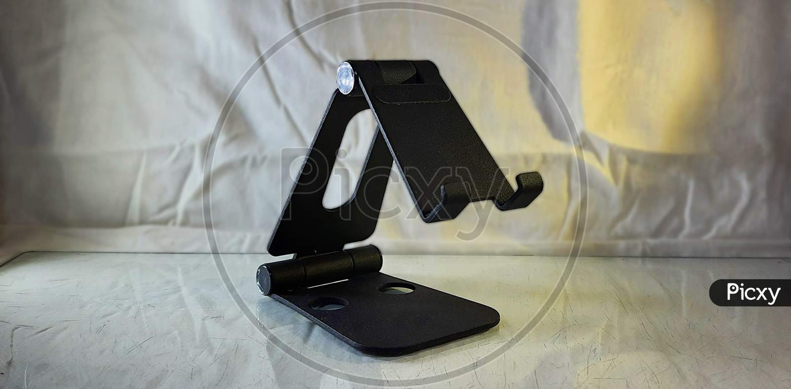 Mobile Stand Black