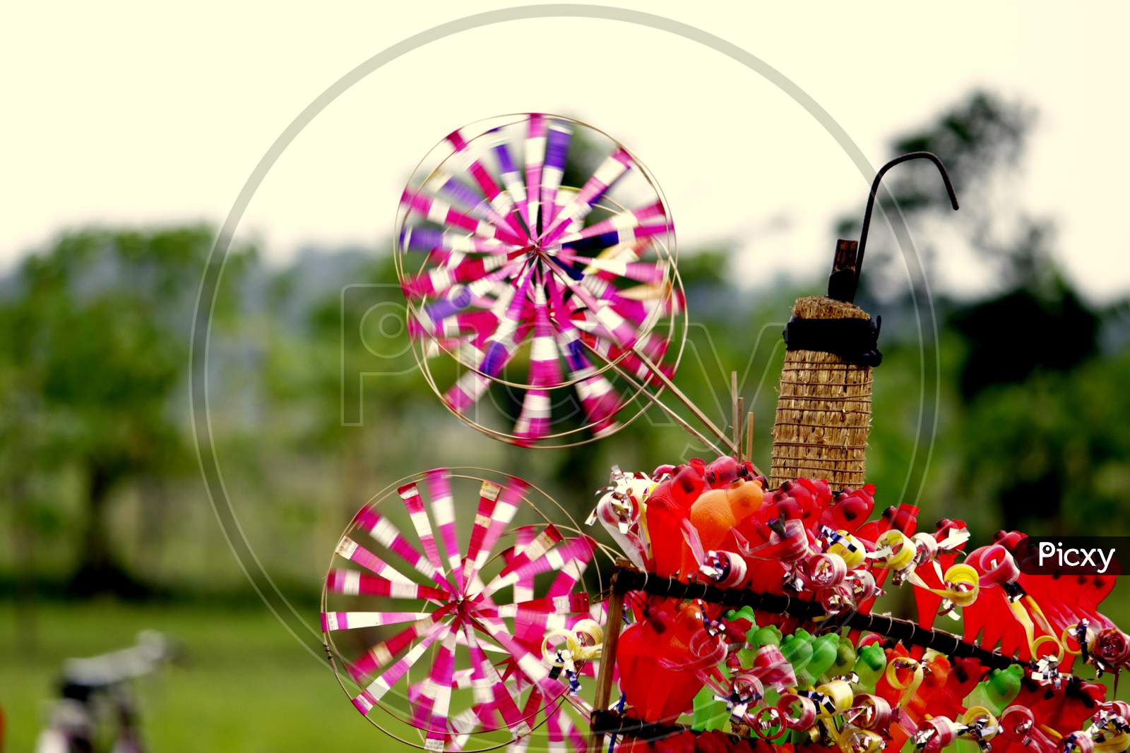 Colorful pin-wheel