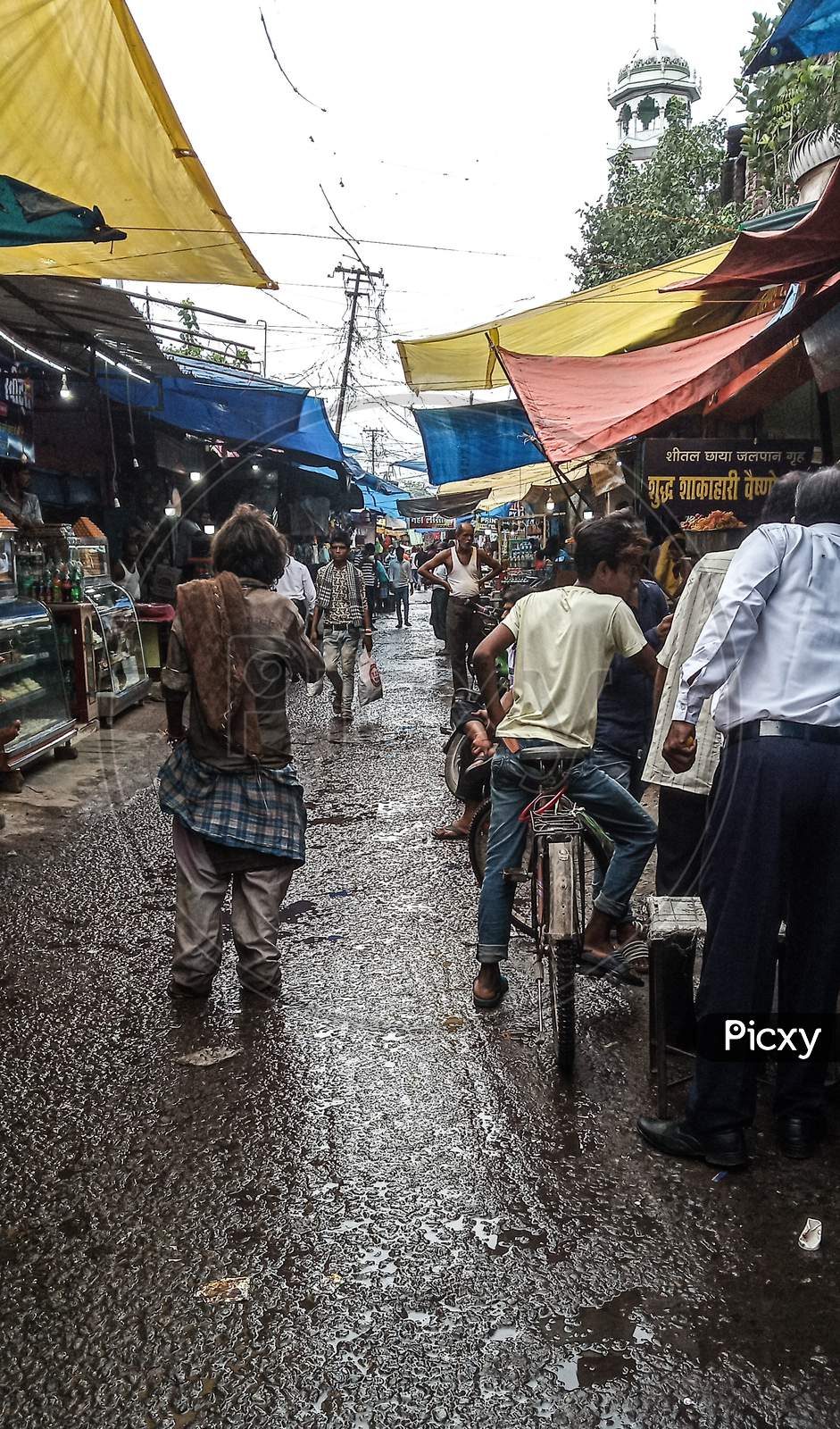 Street market after rain