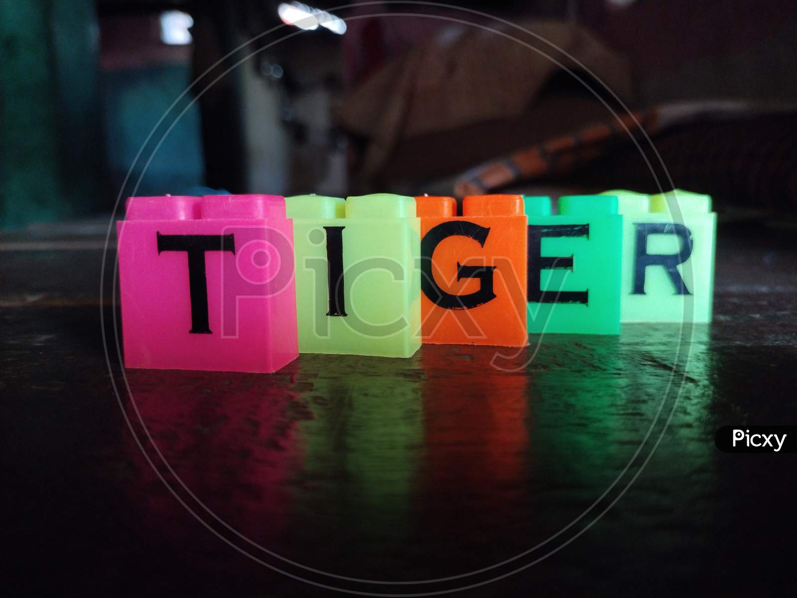 Letter tiger