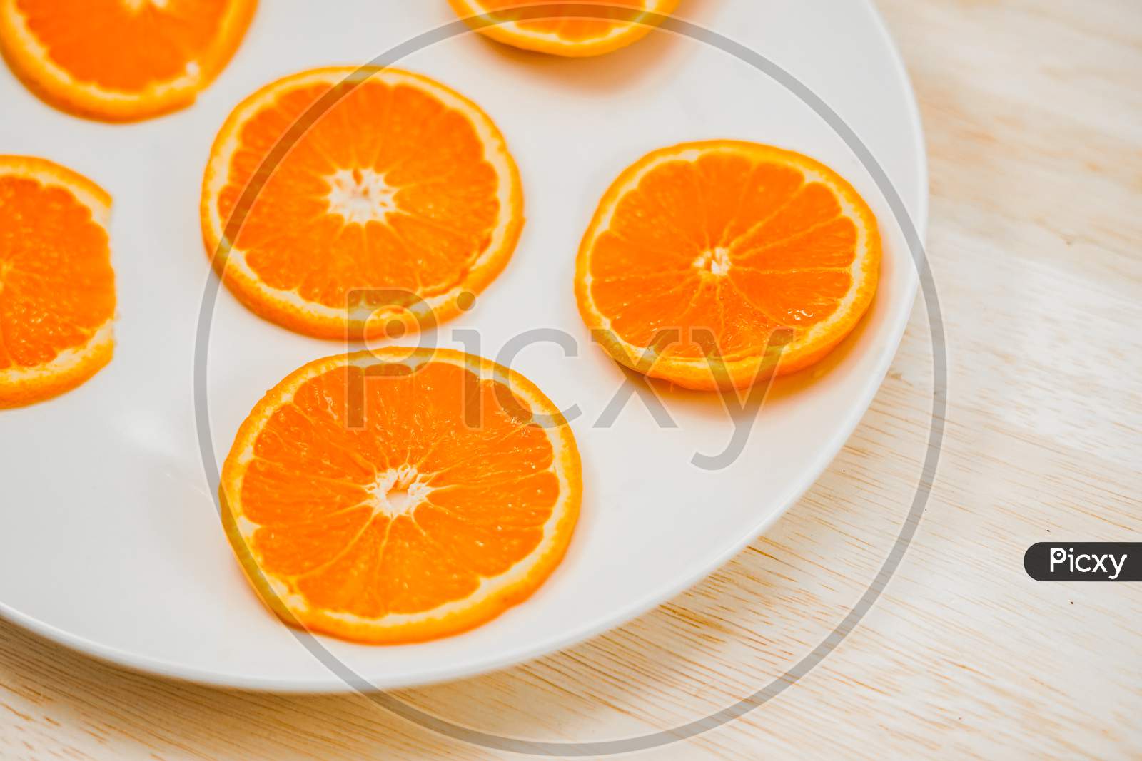 Orange Of The Image That Has Been Placed In The Dish