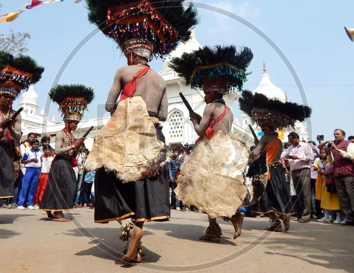 Indian Tribal People Perform Gussadi Or Gondu Dance