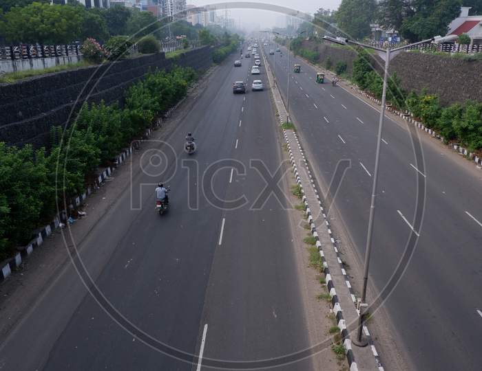 Ahmedabad,gujarat,india October 15th 2021 lite traffic at sg highway view from bridge