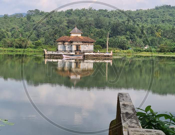 Varanga Lake Jain Temple