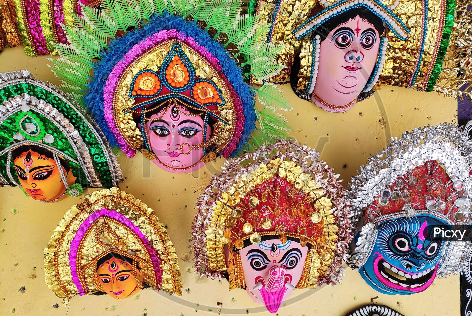 Verious face masks of chhau dance being displayed for sale. Face masks of chhau dance, a traditional folk dance in purulia, west Bengal.