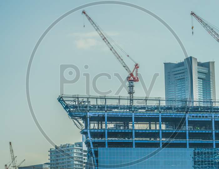 Construction Crane And The City Of Yokohama Minato Mirai