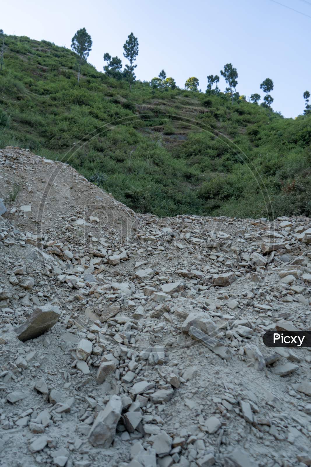 Rocks Fall From The Mountain. Landslide Happened In Uttarakhand. Landslide Happened In Uttarakhadn After Heavy Rain.