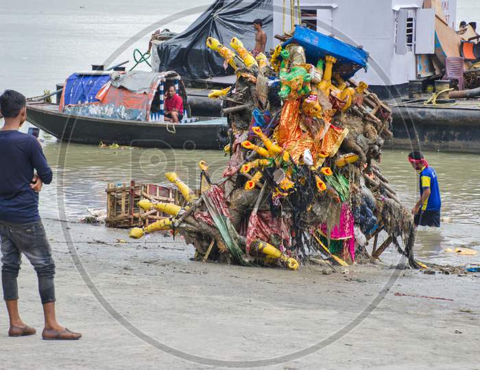 durga idol bisarjan (Immersion) at kolkata west bengal india