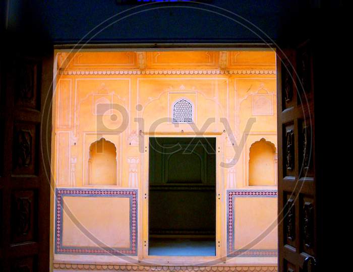 Glimpse of Architectural designs of Nhagargarh Palace