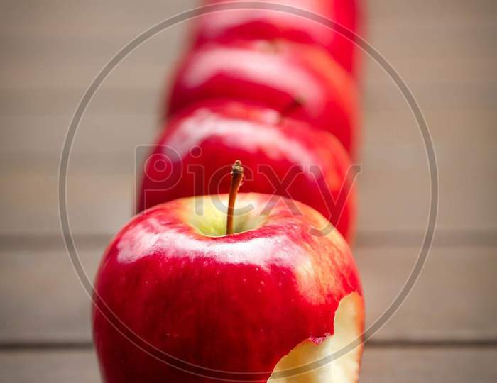 Apple fruits red Ripe