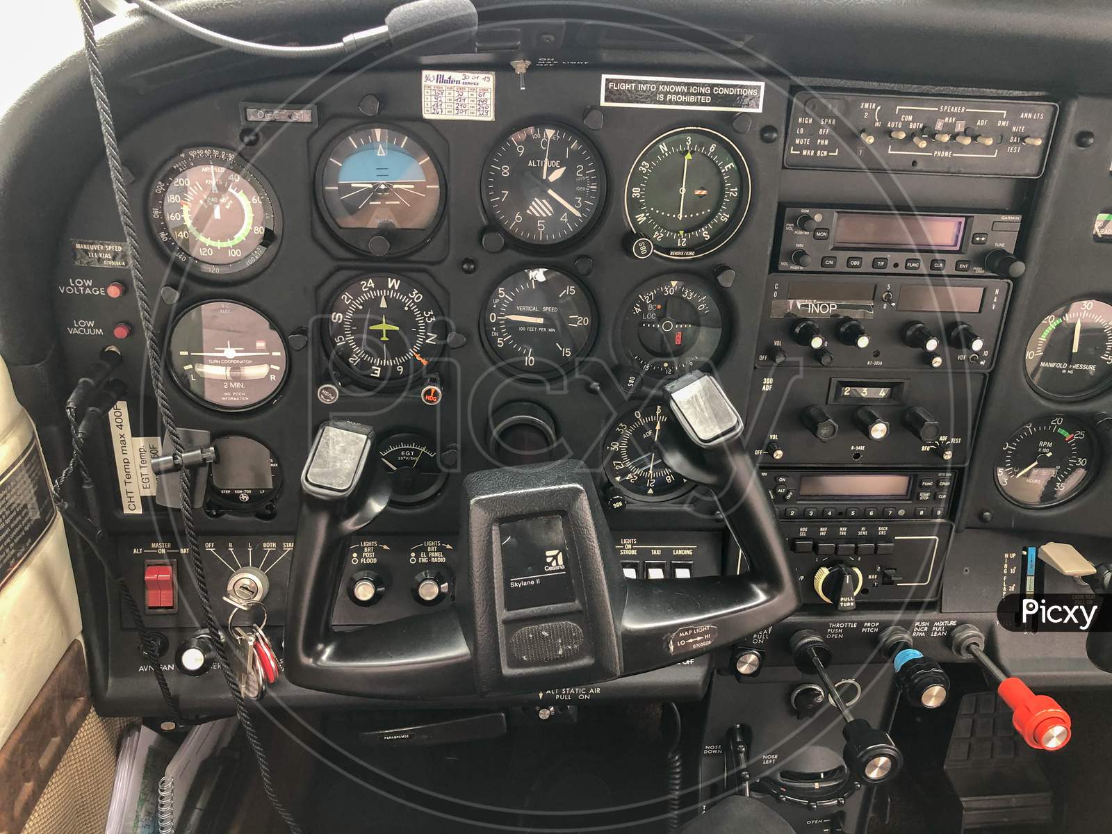Hohenems, Austria, June 15, 2020 Cockpit Of A Cessna 182
