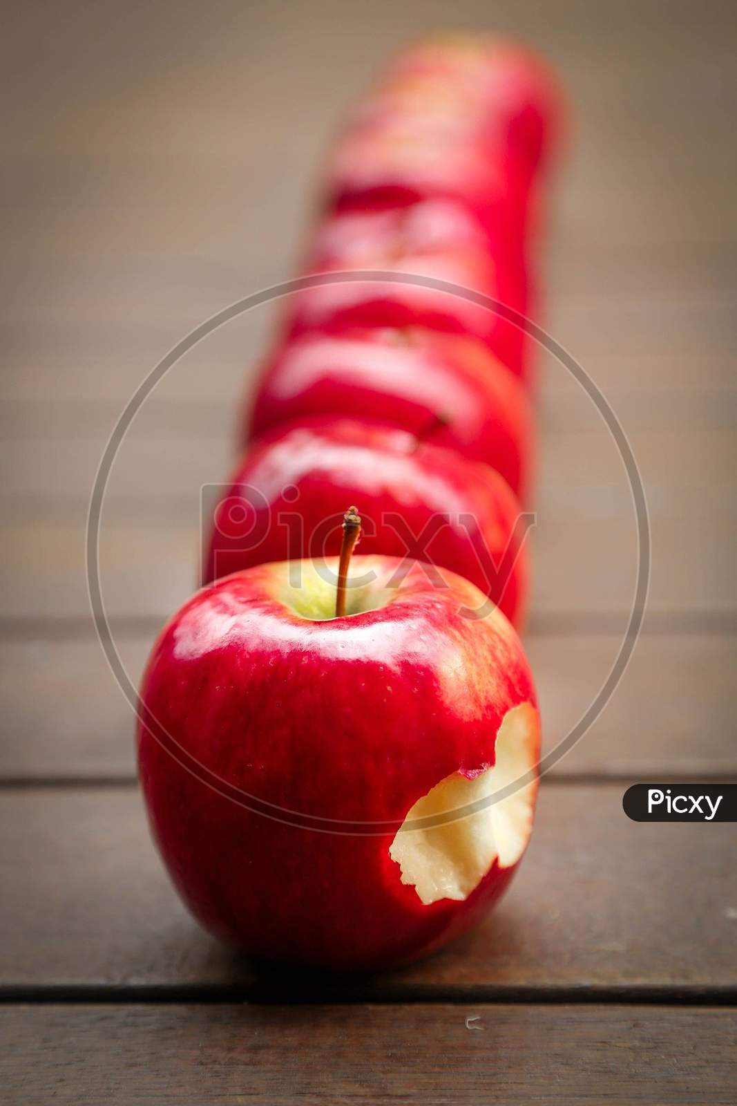 Apple fruits red Ripe