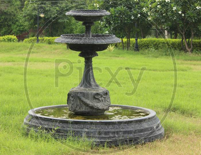 Fountain Image
