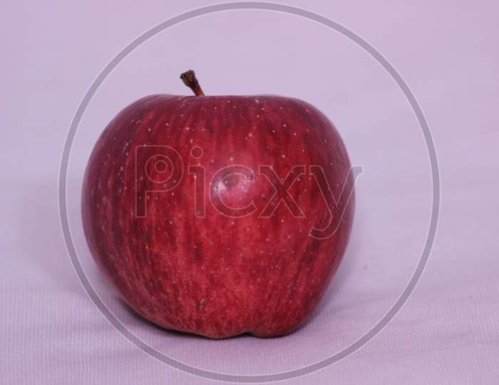 Red Apple Image