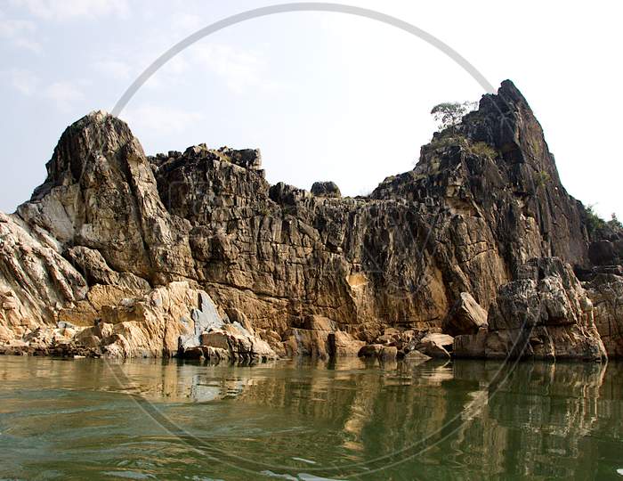 Marble Rock Hills At Bedaghat