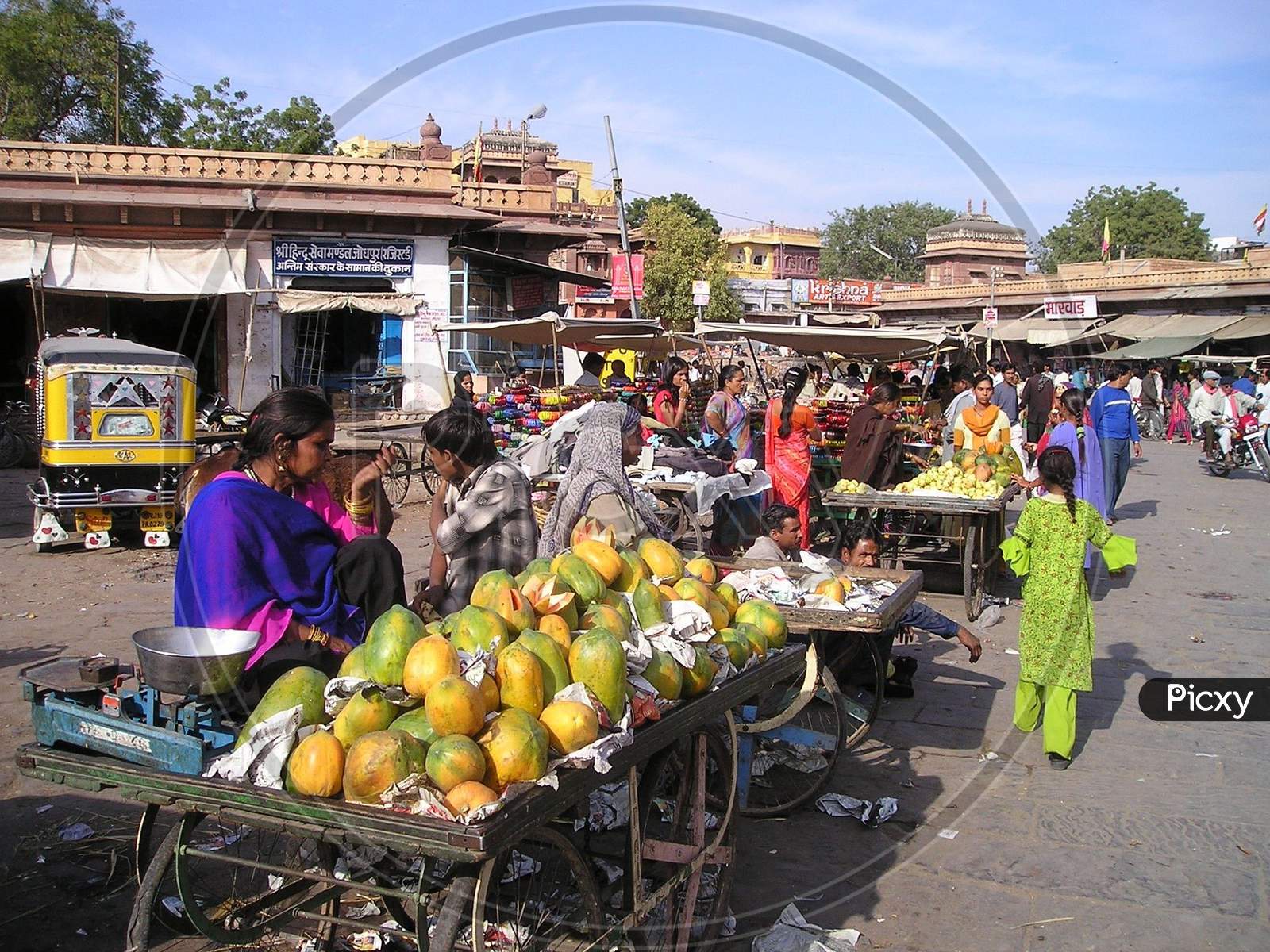 India Fruit market Papaya