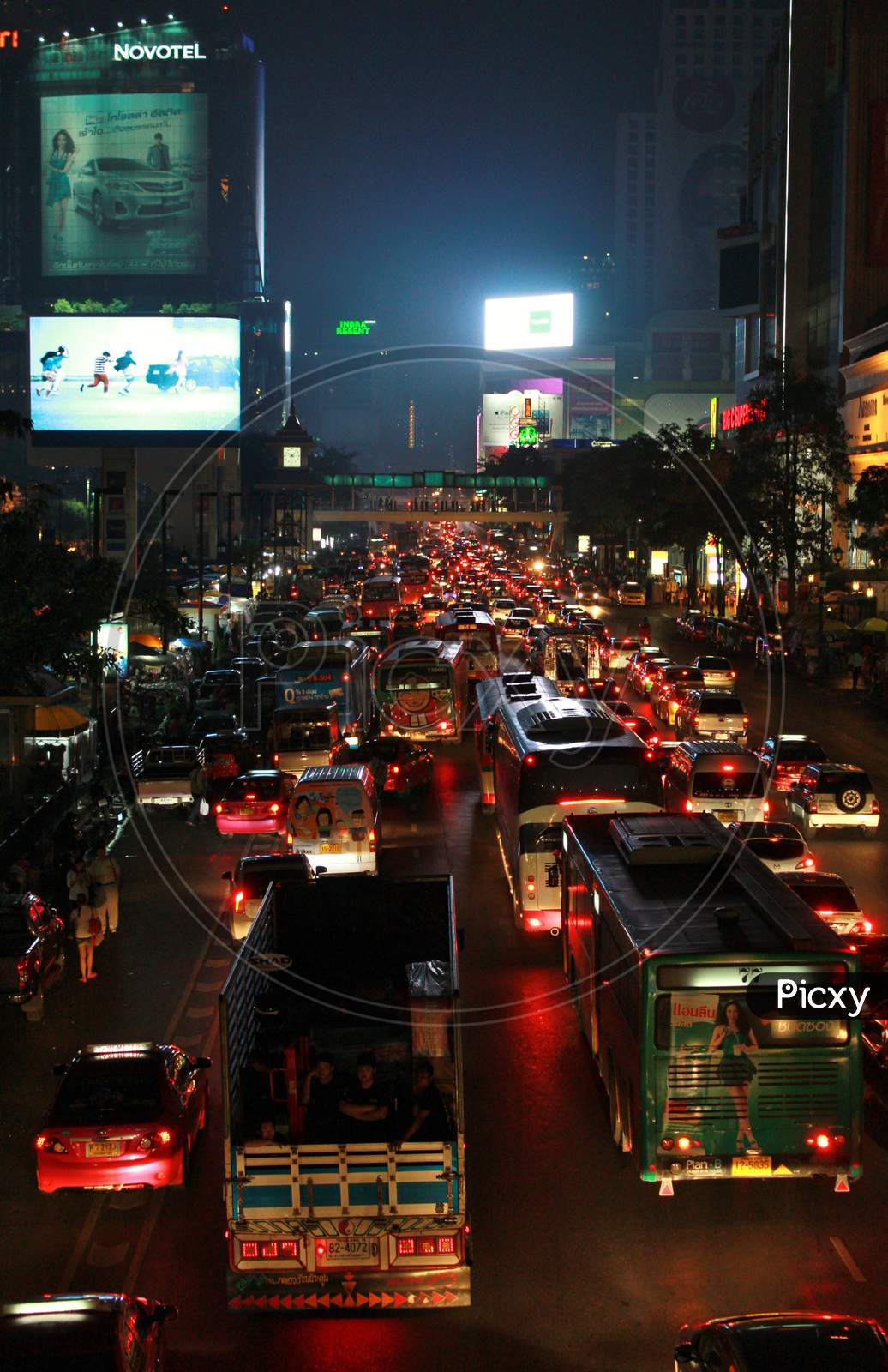 Night Trafffic, Bangkok