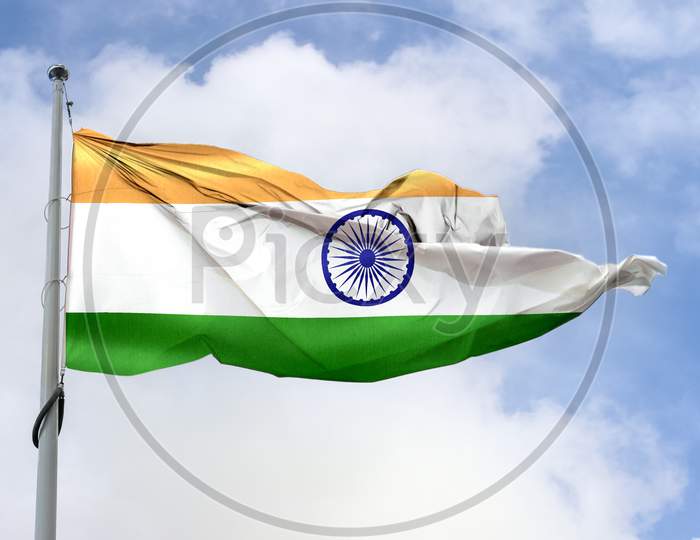 India Flag - Realistic Waving Fabric Flag