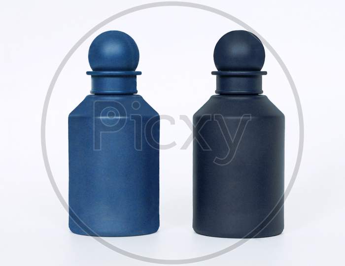 Blank Plastic Spray Bottles Mockup Ready For Packaging Isolated On White Background Empty Space For Text