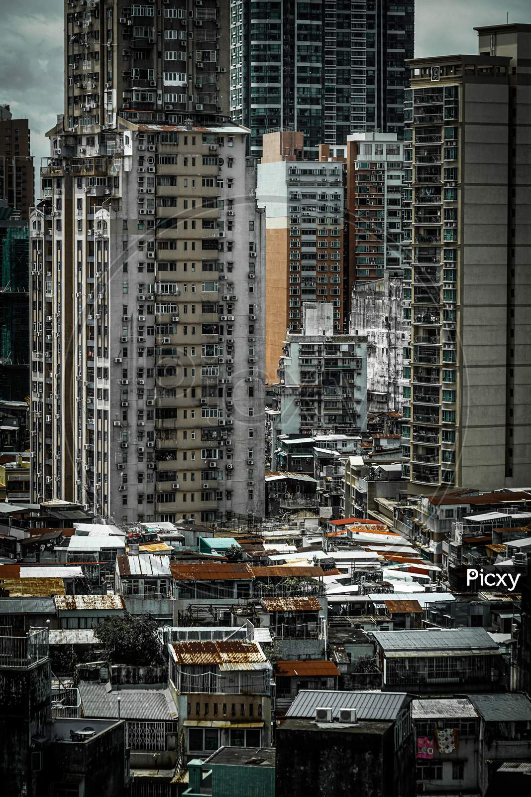 Macau Apartment (Collective Housing)