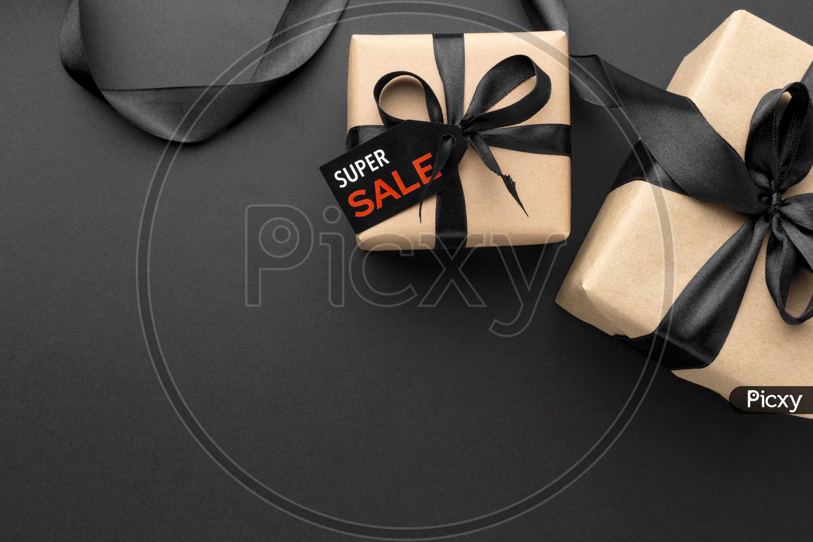 Black friday sales arrangement on black background with copy space