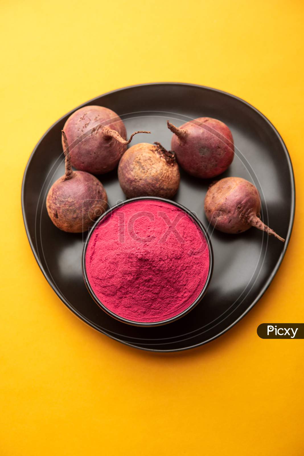 Image of Heap Of Beetroot Or Beet Root Powder With Raw Whole Contains The Essential Minerals
