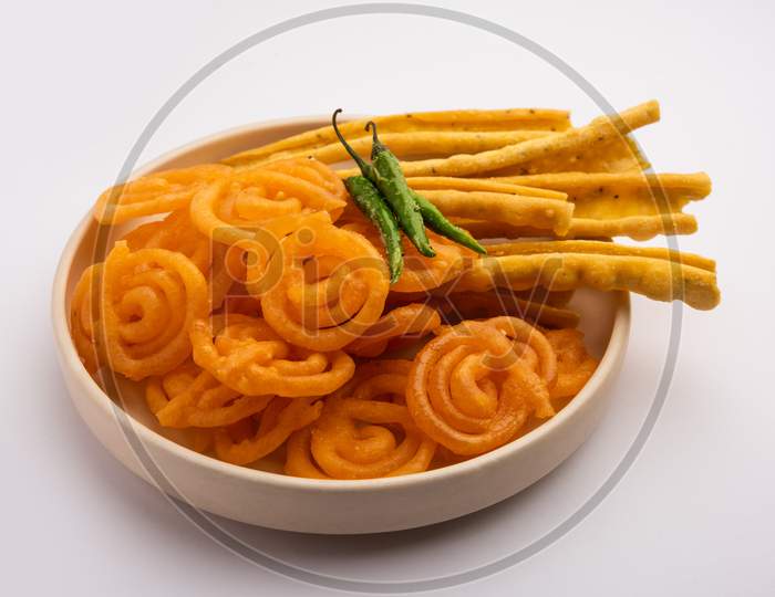 Crispy Fafda With Sweet Jalebi Is An Indian Snack Most Popular In Gujarat, Selective Focus