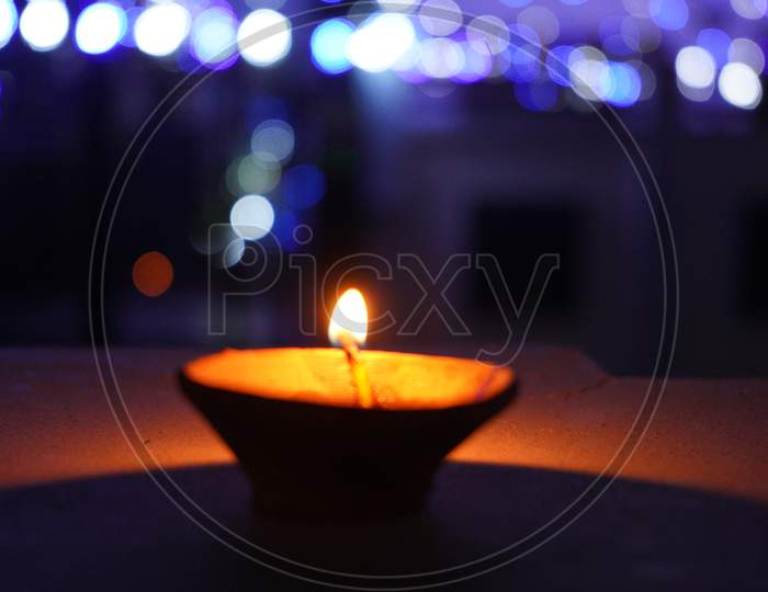 picture of diya with good bokeh