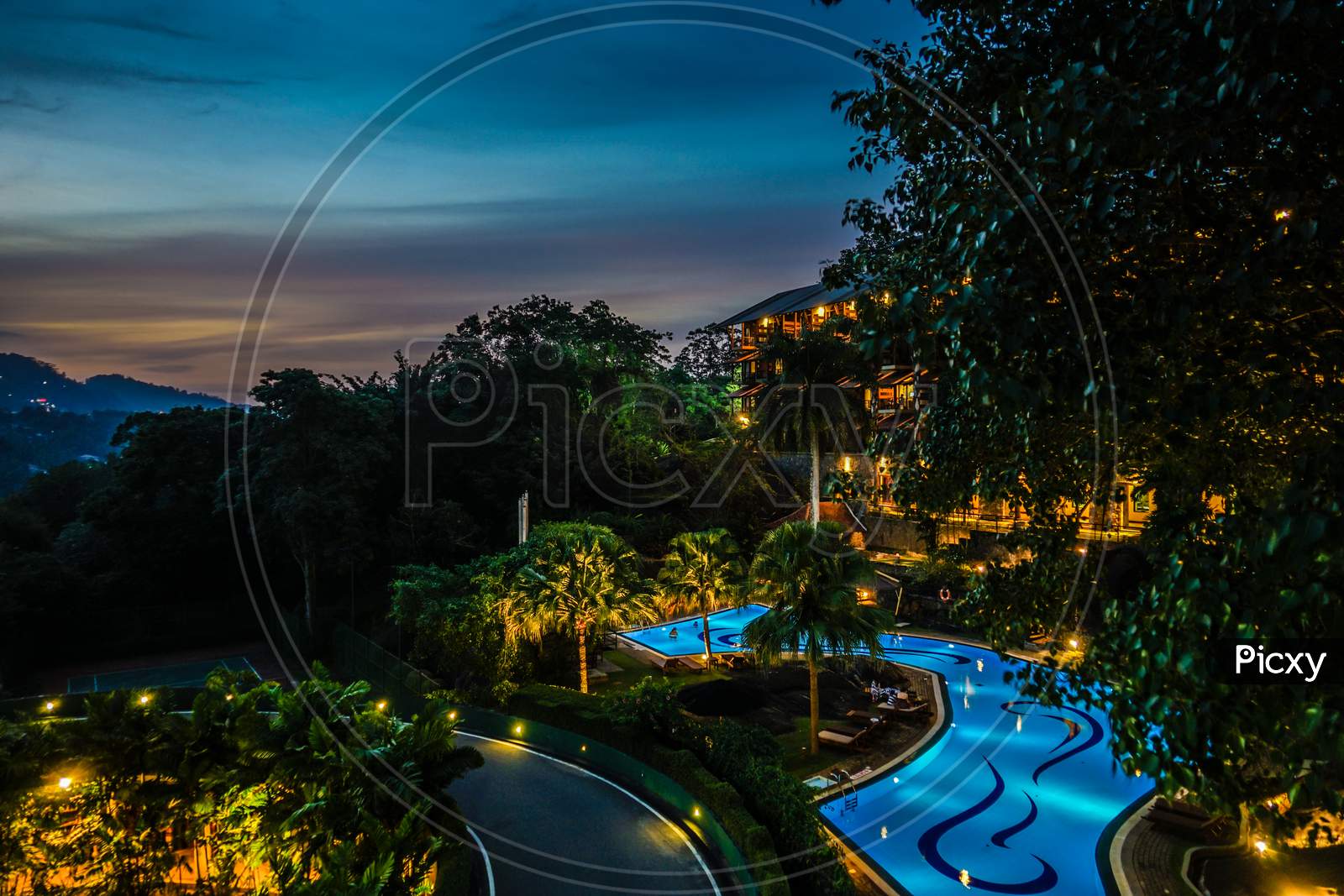 Image Of Luxury Hotel (Sri Lanka Candy)