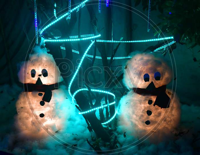 Christmas Outdoor Snowman With Led Lights Decor